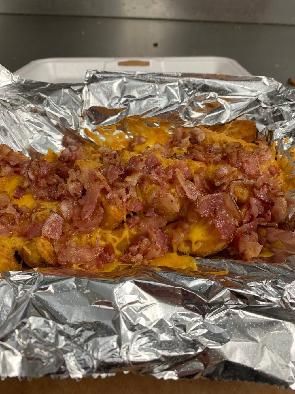 Cleveland Pizza Co | restaurant | 8311 E Washington St, Chagrin Falls, OH 44023, USA | 4405915333 OR +1 440-591-5333