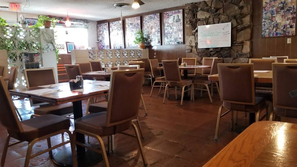 La Chiquita Restaurant | restaurant | 906 E Washington Ave, Santa Ana, CA 92701, USA | 7145438787 OR +1 714-543-8787