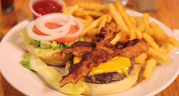 Papas American Cafe | restaurant | 2960 4th St SW, Mason City, IA 50401, USA | 6414241593 OR +1 641-424-1593