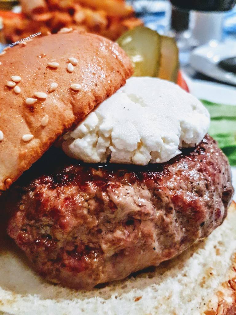 Allens | restaurant | 143 Danforth Ave, Toronto, ON M4K 1N2, Canada | 4164633086 OR +1 416-463-3086