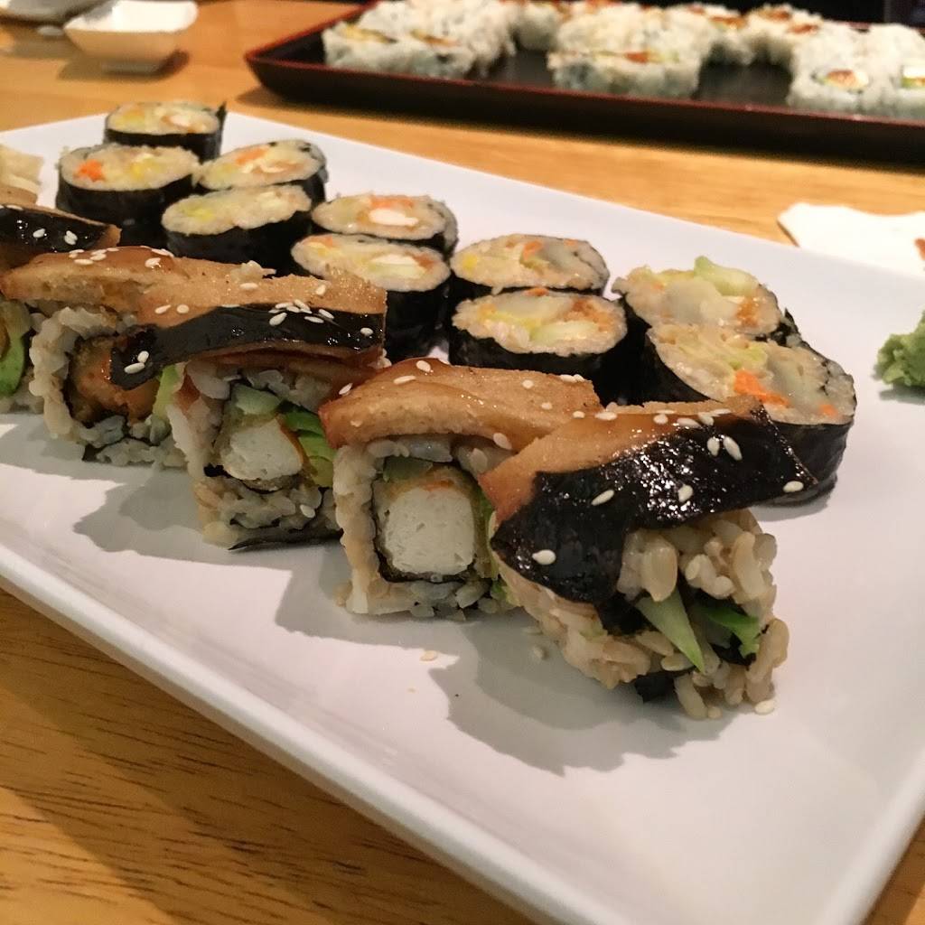 Kiko Japanese Cuisine | restaurant | 110 S Semoran Blvd, Winter Park, FL 32792, USA | 4076775800 OR +1 407-677-5800