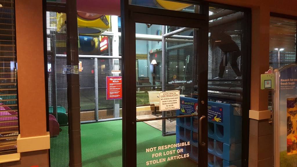 McDonalds | cafe | 2985 Walton Blvd, Rochester Hills, MI 48309, USA | 2483750916 OR +1 248-375-0916