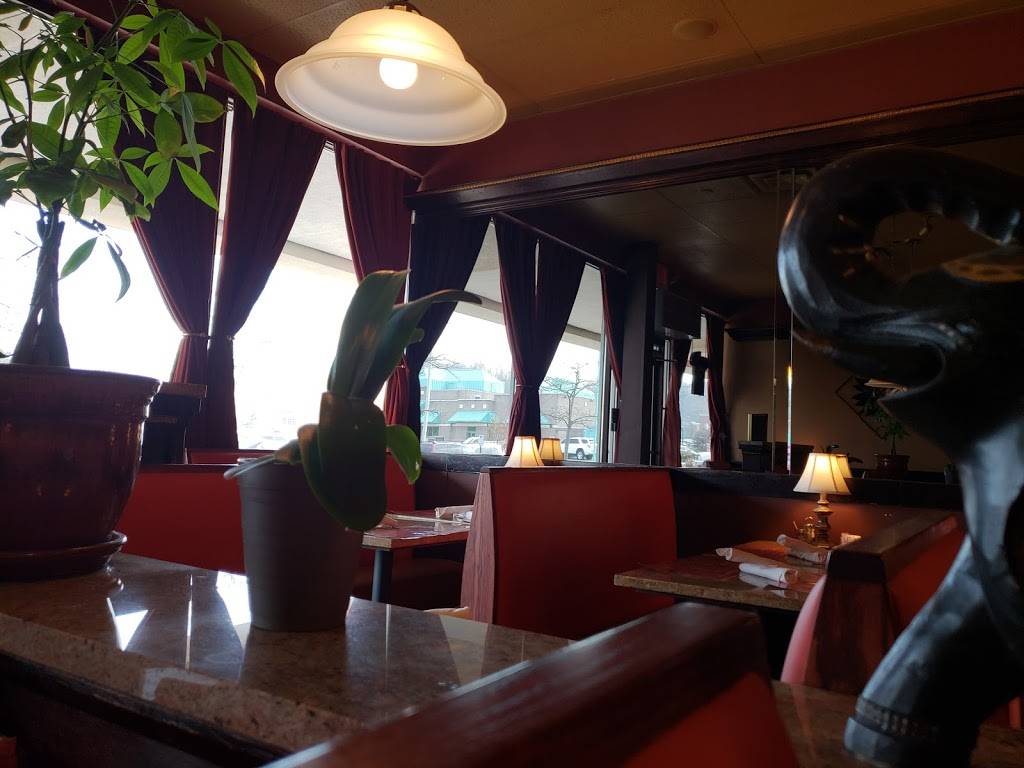 Thai Gourmet | restaurant | 6901 Rockside Rd # 3, Cleveland, OH 44131, USA | 2169862828 OR +1 216-986-2828