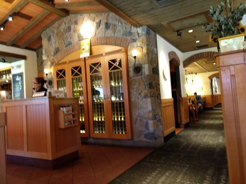 Olive Garden Italian Restaurant | meal takeaway | 1780 W International Speedway Blvd, Daytona Beach, FL 32114, USA | 3862550019 OR +1 386-255-0019