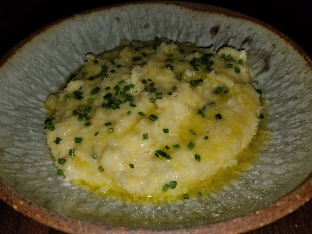 Blairs Restaurant | restaurant | 2901 Rowena Ave, Los Angeles, CA 90039, USA | 3236601882 OR +1 323-660-1882