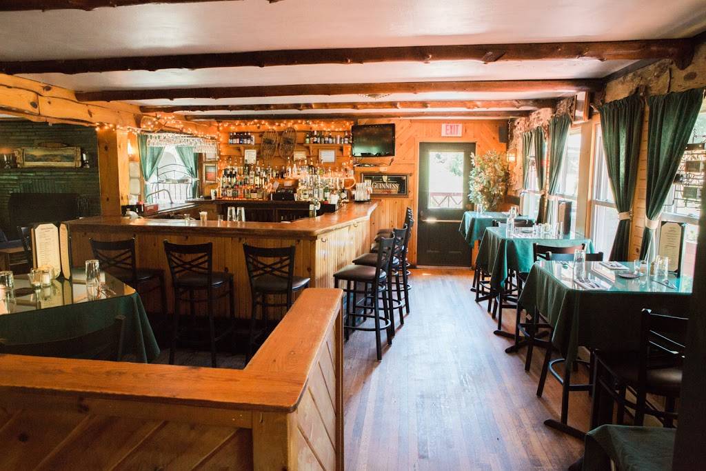 Baxter Mountain Tavern | restaurant | 2600, 10050 NY-9N, Keene, NY 12942, USA | 5185769990 OR +1 518-576-9990