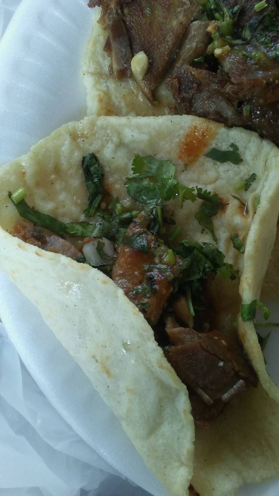 Carniceria Y Taqueria Nueva Italia | restaurant | 201 NE 2nd Ave, Visalia, CA 93291, USA | 5597419636 OR +1 559-741-9636