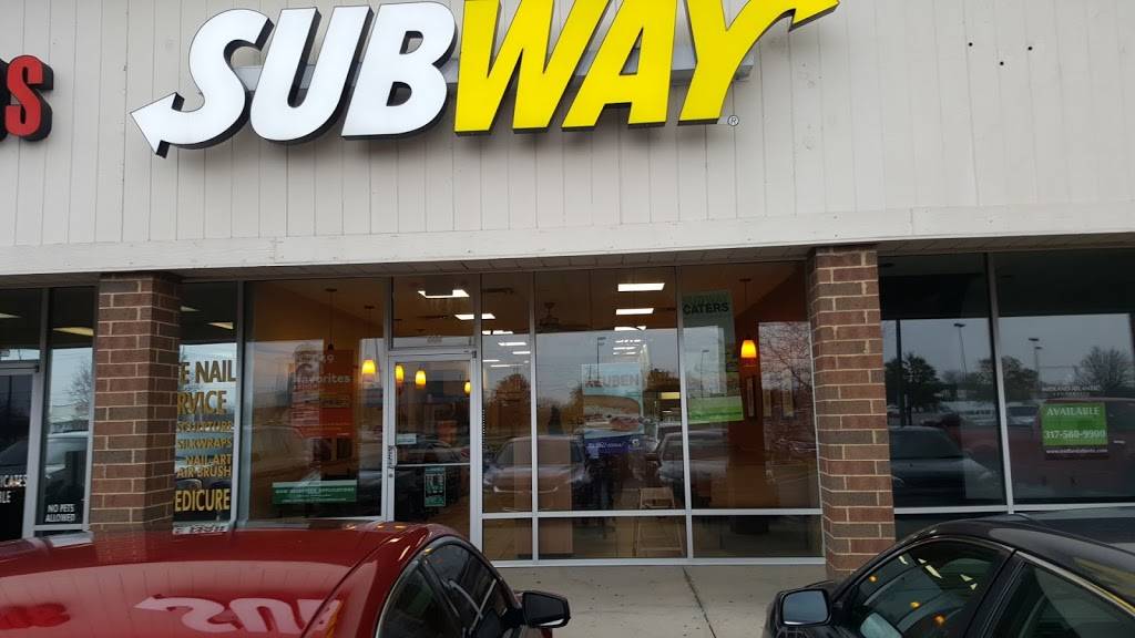 Subway Restaurants | restaurant | Sunnyside Shoppes, 11135 Pendleton Pike Suite 600, Indianapolis, IN 46236, USA | 3178231388 OR +1 317-823-1388