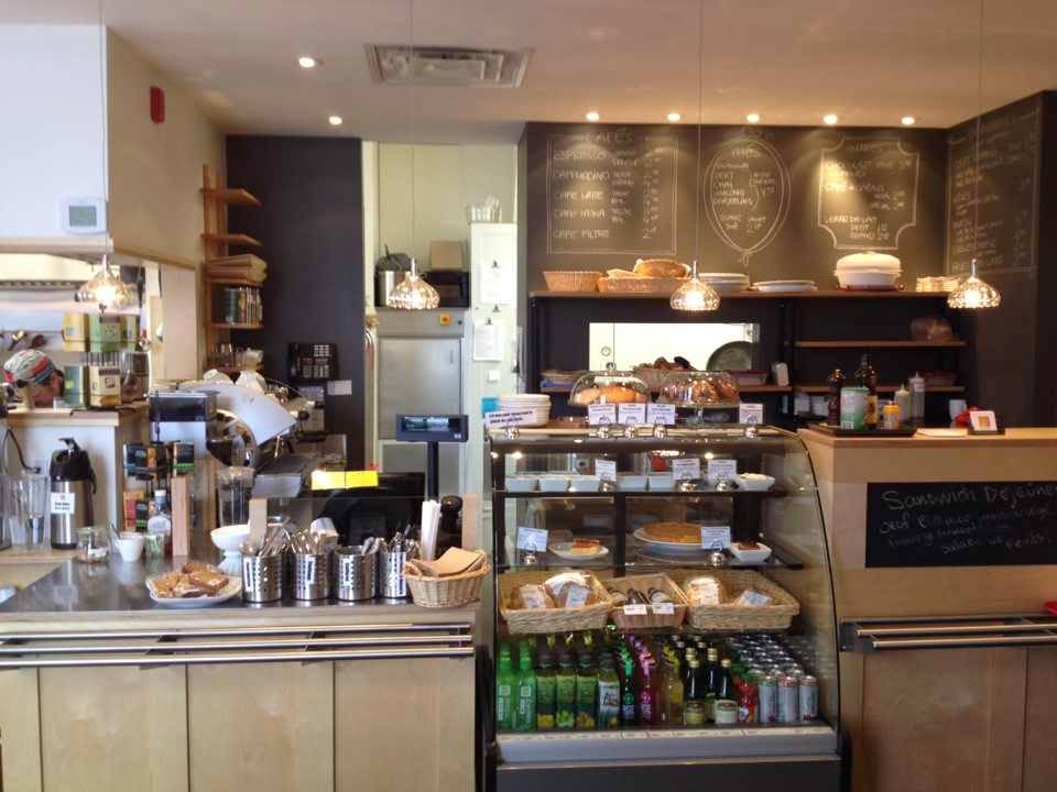 Les Aliments Naturels LEau Vive Inc | restaurant | 248 Rue Saint Georges, Mont-Saint-Hilaire, QC J3H 2Y1, Canada | 4504645767 OR +1 450-464-5767