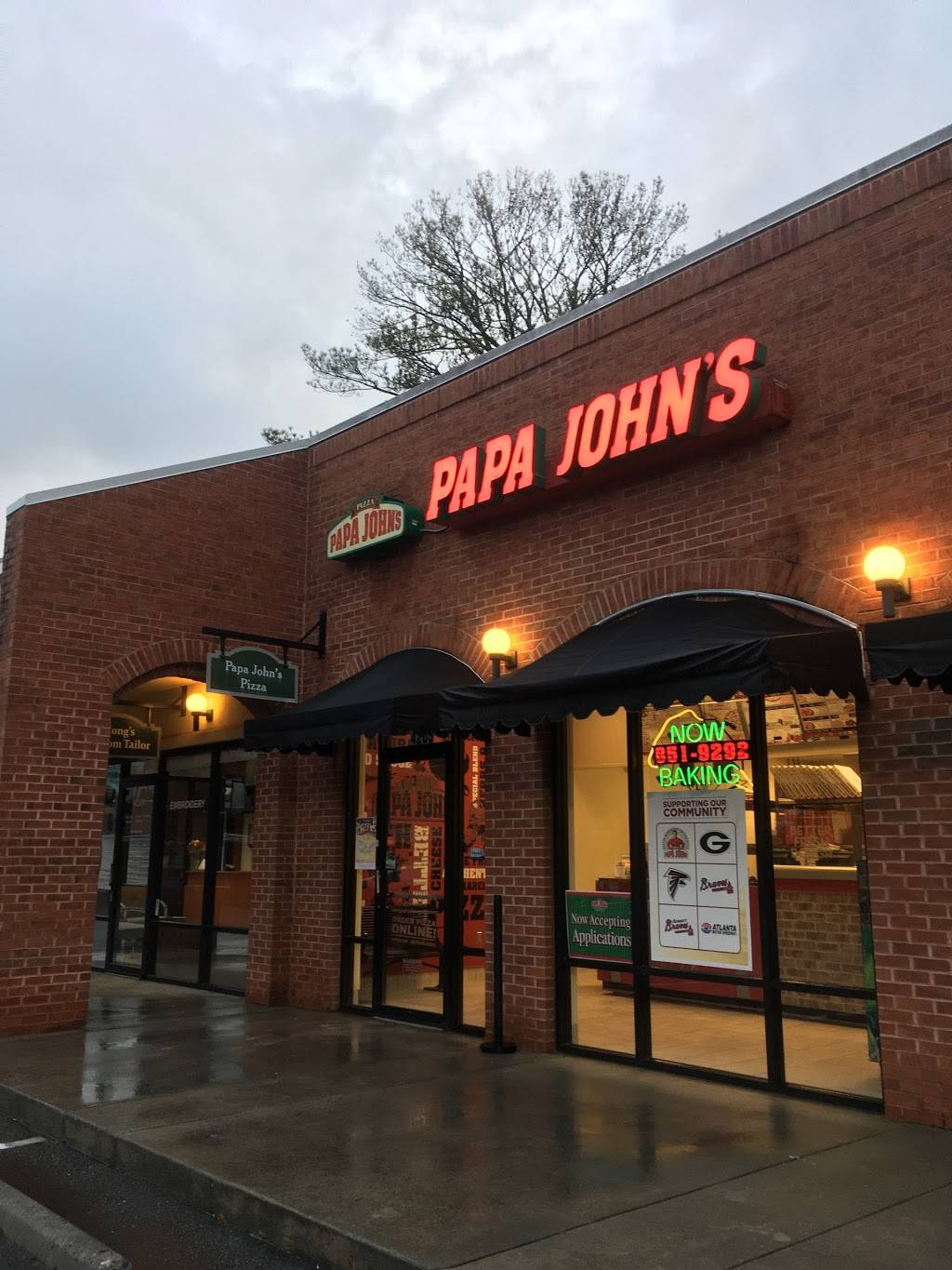 Papa Johns Pizza | restaurant | 4285 Roswell Rd NE, Atlanta, GA 30342, USA | 4048519292 OR +1 404-851-9292