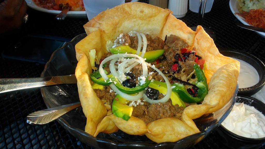 Hacienda Mexican Restaurant | restaurant | 9748 Manchester Rd, St. Louis, MO 63119, USA | 3149627100 OR +1 314-962-7100