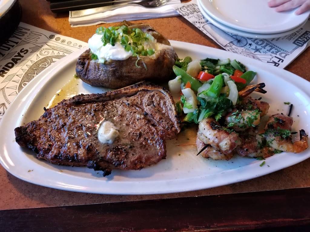 TGI Fridays | restaurant | 2795 Cabot Dr, Corona, CA 92883, USA | 9512778225 OR +1 951-277-8225