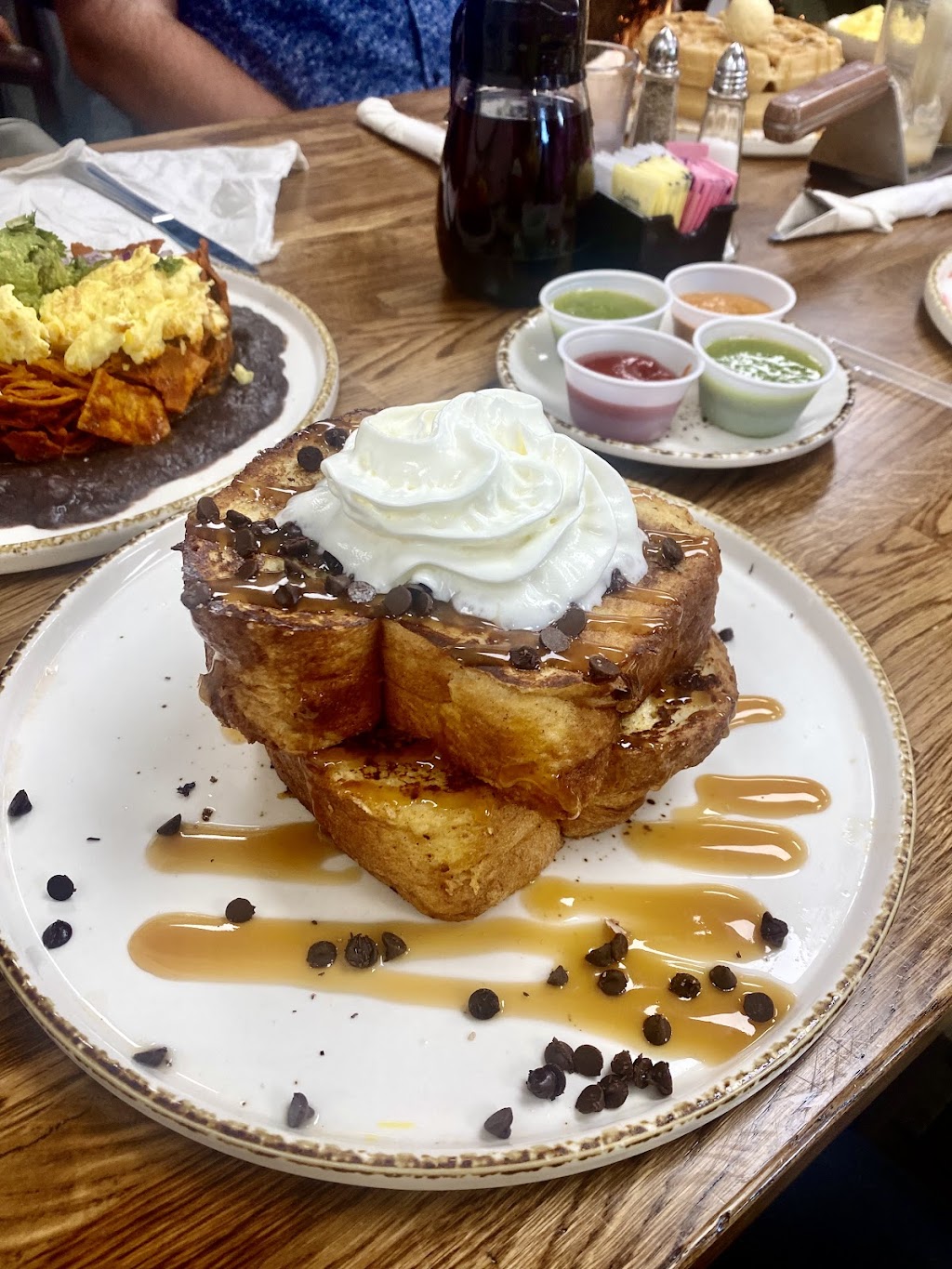 Madres Brunch | restaurant | 7040 Greenleaf Ave, Whittier, CA 90602, USA | 5623228588 OR +1 562-322-8588