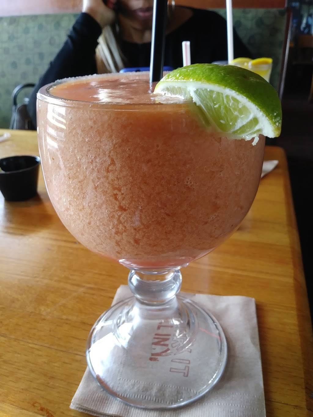 Applebees Grill + Bar | restaurant | 705 S James Campbell Blvd, Columbia, TN 38401, USA | 9313800503 OR +1 931-380-0503