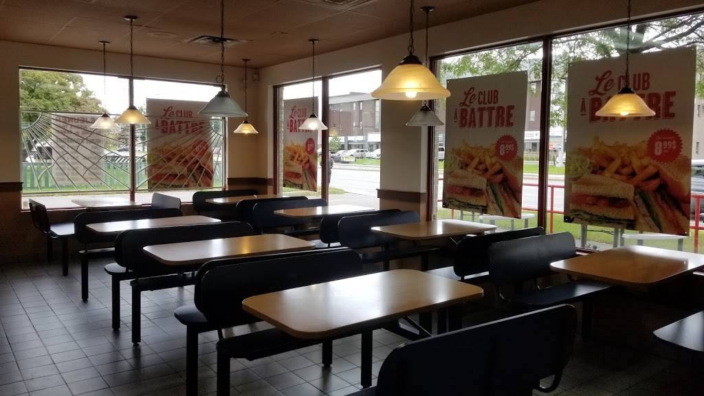 Valentine | restaurant | 405 Boulevard de lHôpital, Gatineau, QC J8T 8E2, Canada | 8192462220 OR +1 819-246-2220