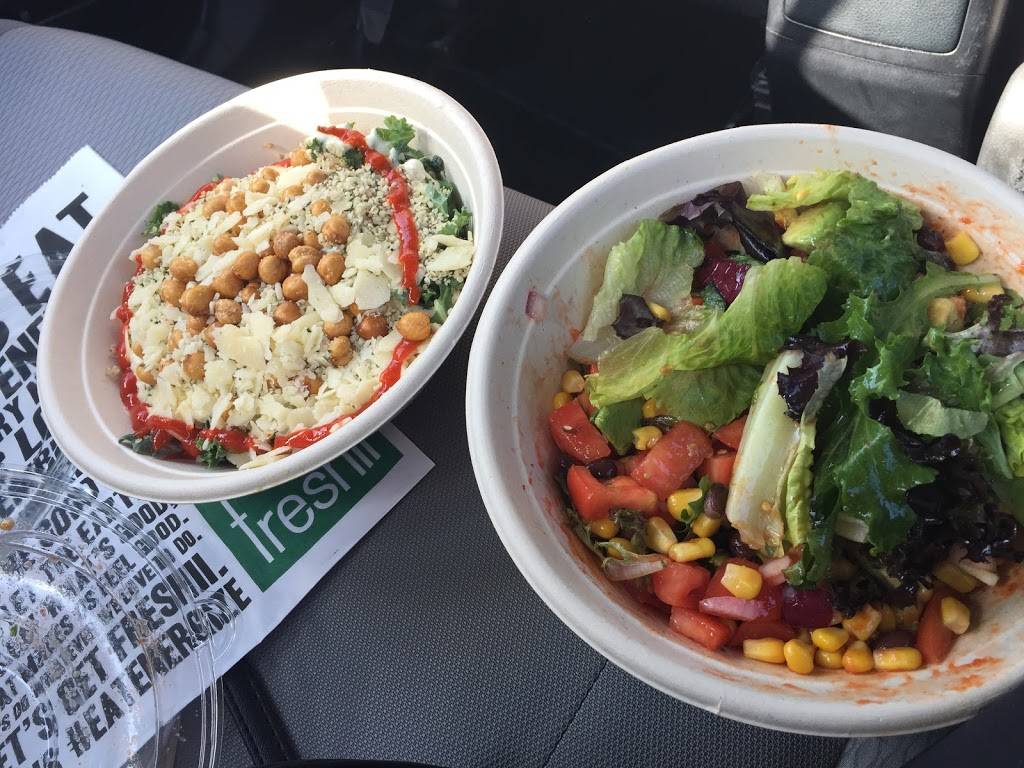 Freshii | restaurant | 330 Dundas St E, Oakville, ON L6H 6Z9, Canada | 2895290079 OR +1 289-529-0079