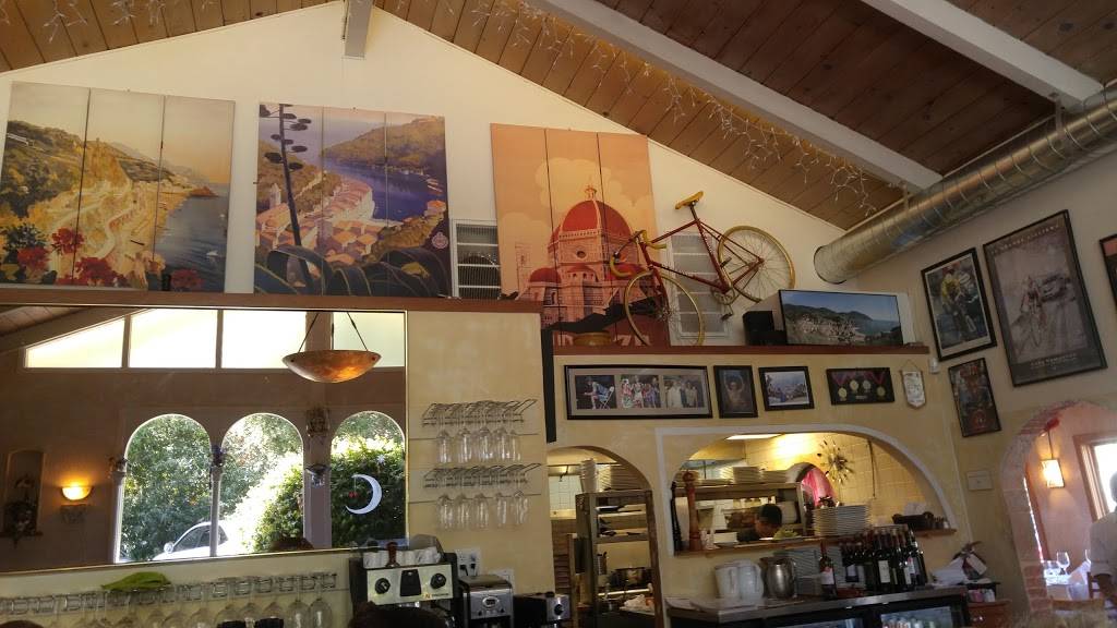 Riviera | restaurant | 75 Montgomery Dr, Santa Rosa, CA 95404, USA | 7075792682 OR +1 707-579-2682