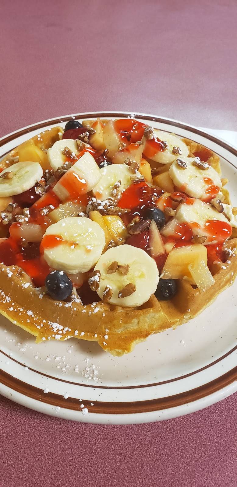 Blueberry Pancake House | restaurant | 104 E South St, Monroeville, IN 46773, USA | 2606236000 OR +1 260-623-6000