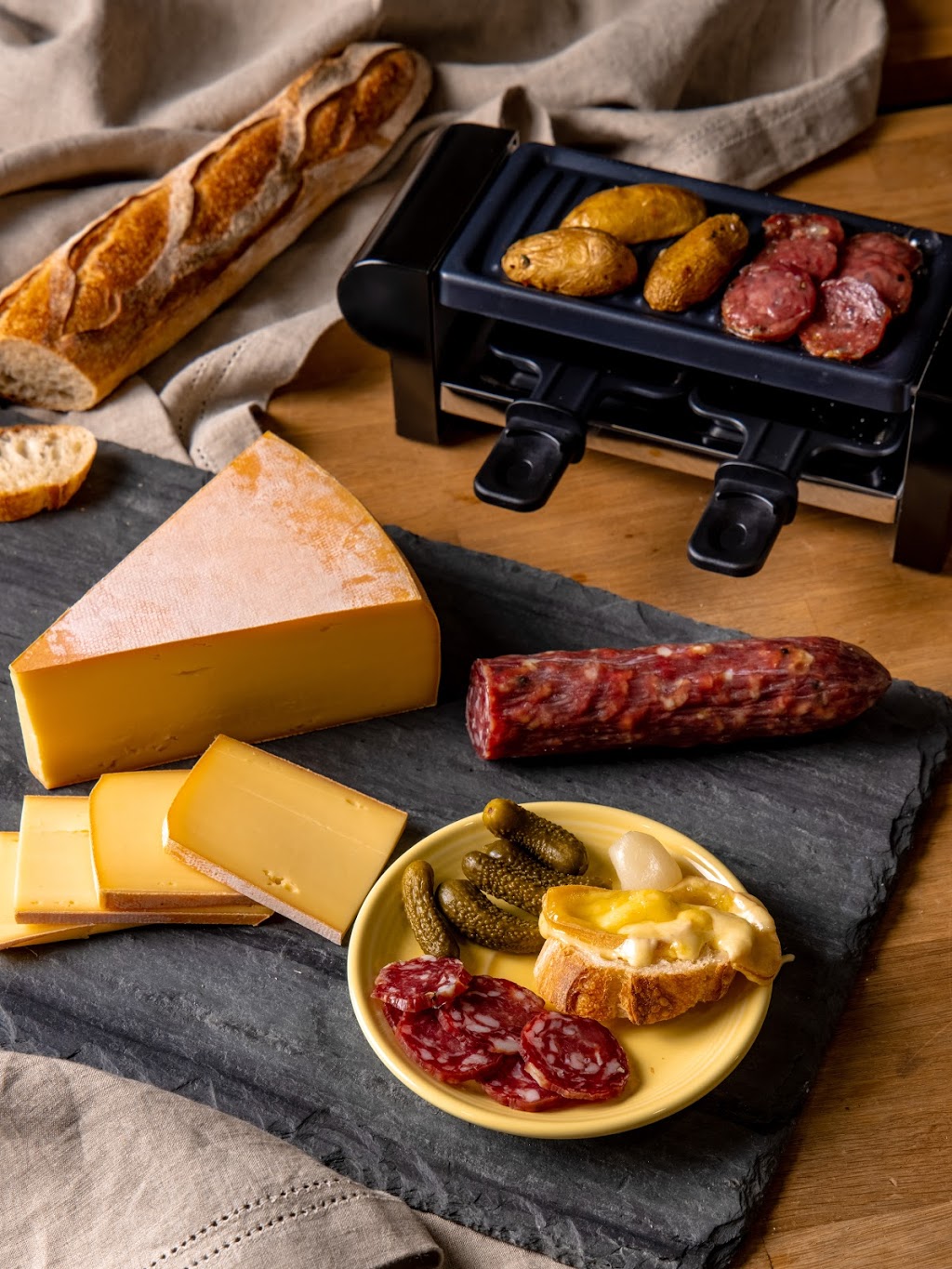 Saxelby Cheesemongers | restaurant | 75 9th Ave, New York, NY 10011, USA | 6468923077 OR +1 646-892-3077