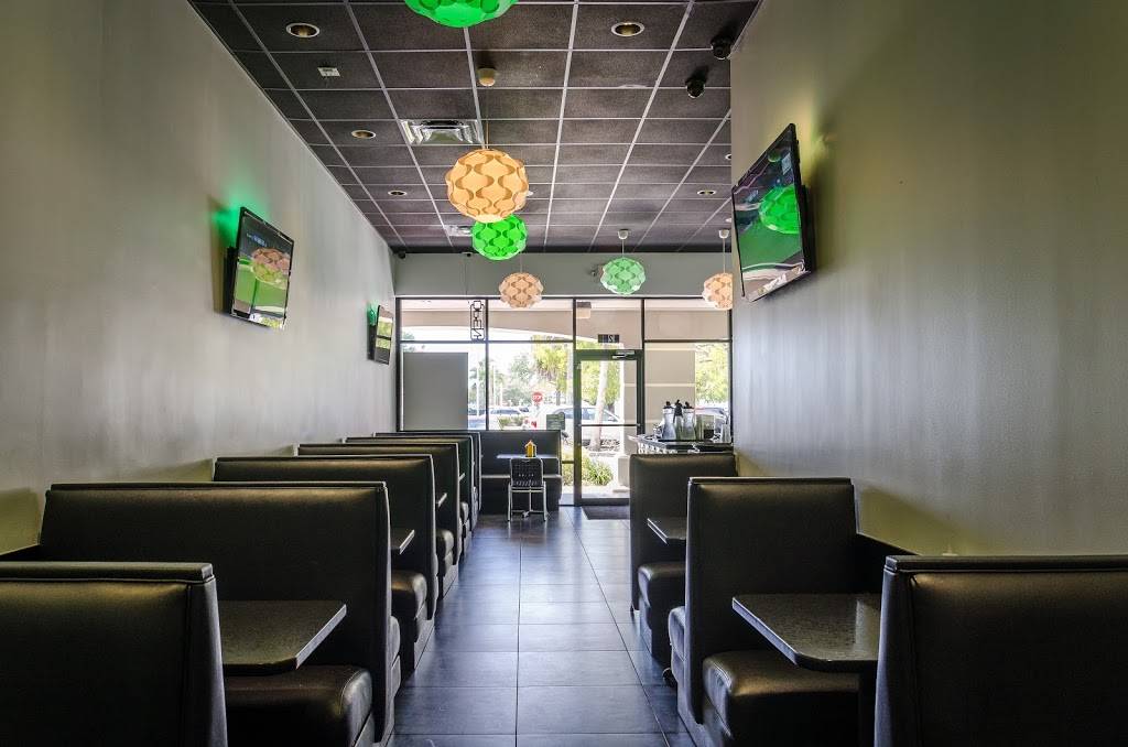 Los Verdes Doral | restaurant | 4243 NW 107th Ave, Doral, FL 33178, USA | 3057184208 OR +1 305-718-4208