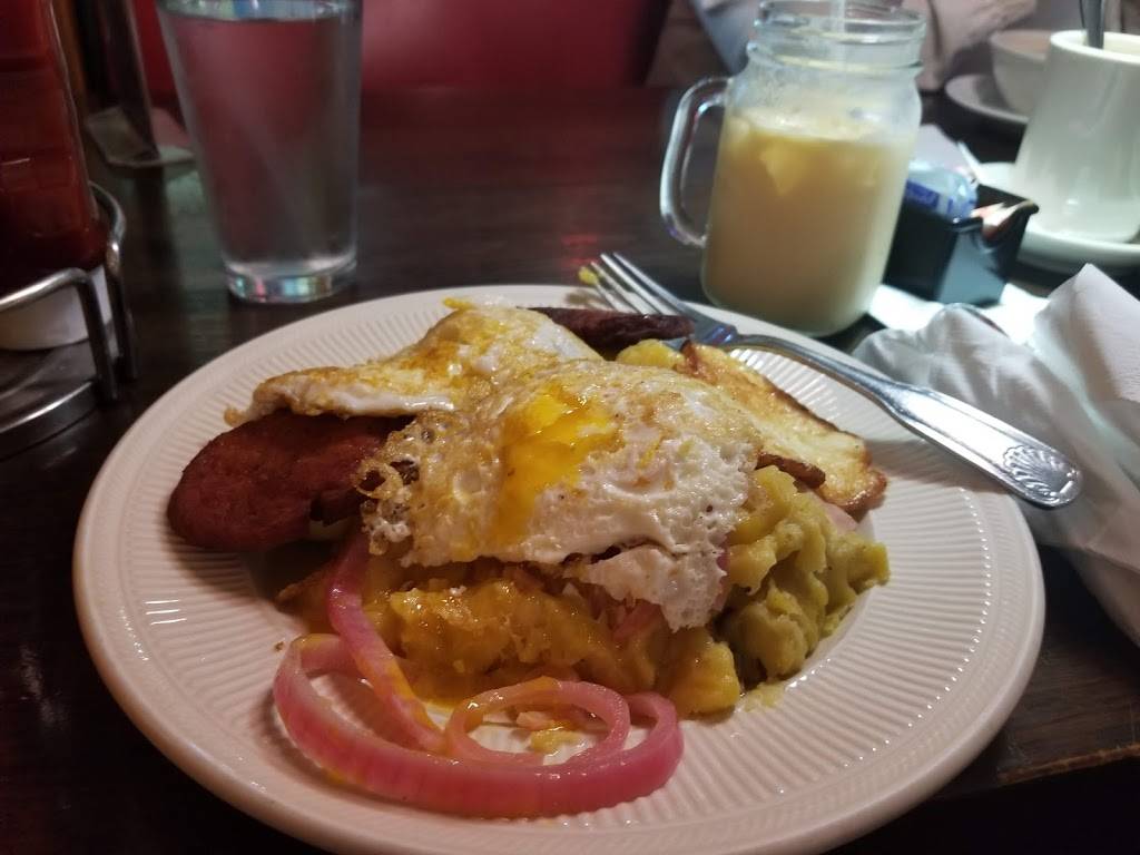 Caridad & Louies | restaurant | 187 S Broadway, Yonkers, NY 10701, USA | 9143759777 OR +1 914-375-9777