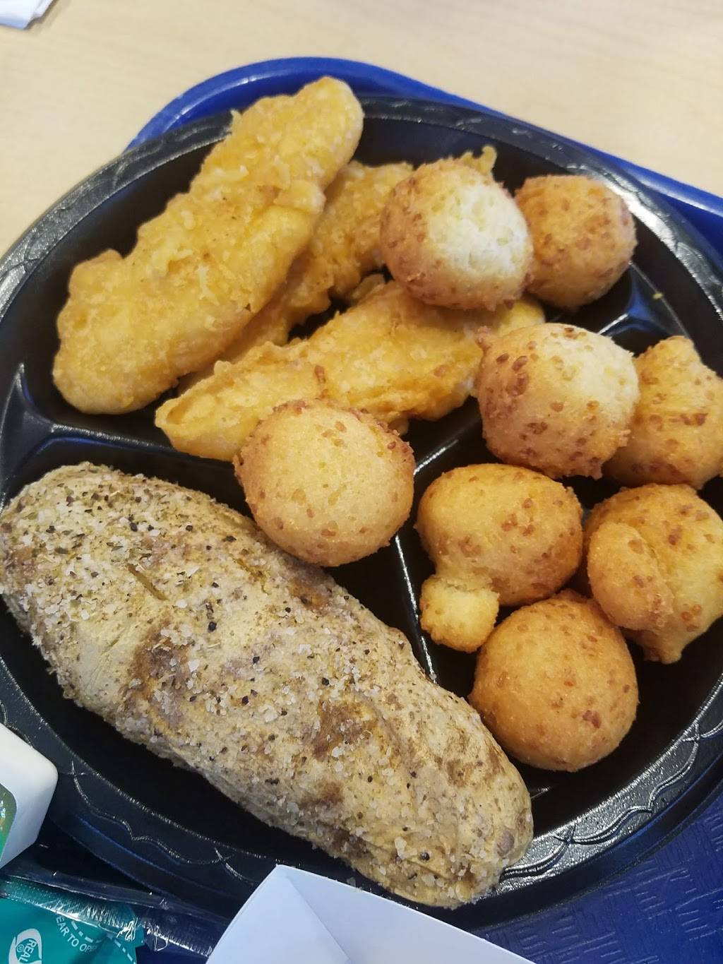 Long John Silvers | restaurant | 4604 Red Arrow Hwy, Stevensville, MI 49127, USA | 2694292122 OR +1 269-429-2122