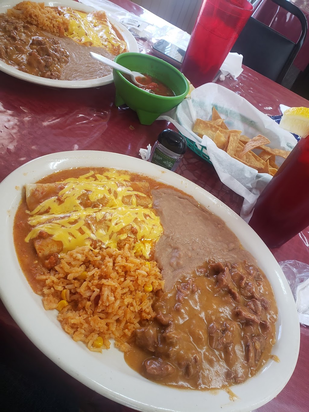 Francis Mexican Restaurant | restaurant | 935 E Stenger St, San Benito, TX 78586, USA | 9562760224 OR +1 956-276-0224
