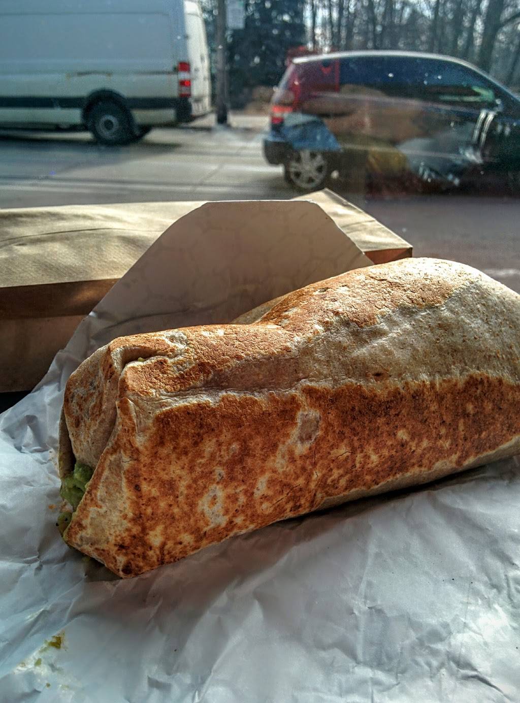 Fat Bastard Burrito | restaurant | 2008 Queen St E, Toronto, ON M4L 1J3, Canada | 4165513338 OR +1 416-551-3338