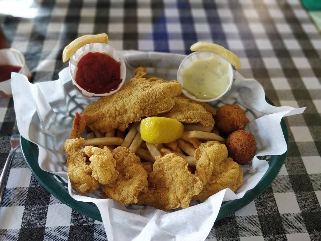 Flying Fish | restaurant | 1838 Irving Blvd, Dallas, TX 75207, USA | 2143909311 OR +1 214-390-9311