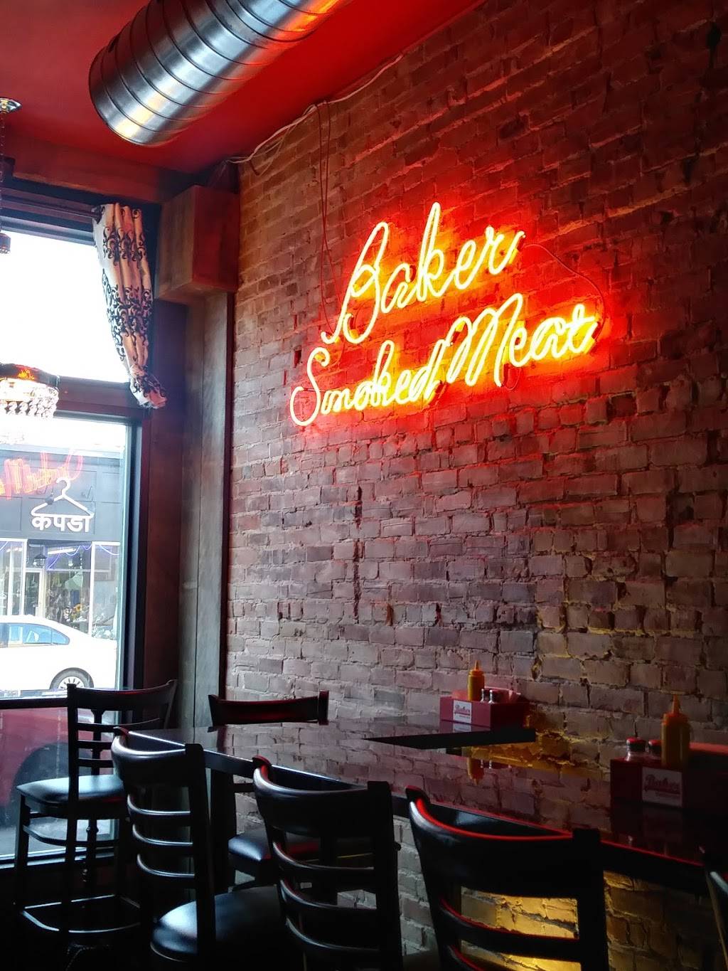 Baker Smoked Meat | restaurant | 157 Rue Richelieu, Saint-Jean-sur-Richelieu, QC J3B 6X7, Canada | 4503466226 OR +1 450-346-6226