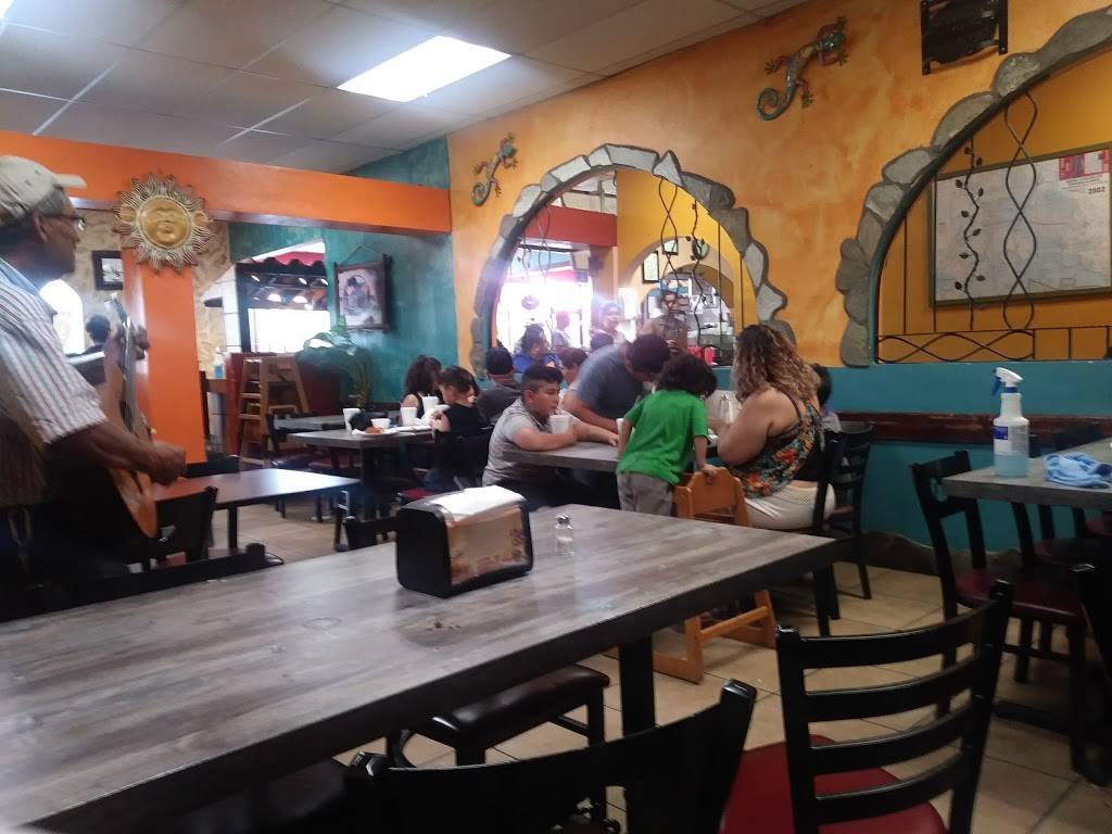 Tortas Ahogadas Las Originales | restaurant | 11541 Laurel Canyon Blvd, San Fernando, CA 91340, USA | 8188376883 OR +1 818-837-6883