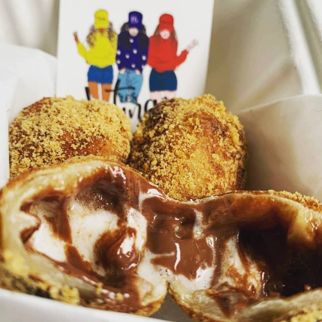 Tres Latinas LLC | restaurant | Parking lot, 652 Andover St, Lawrence, MA 01843, USA | 9783393179 OR +1 978-339-3179