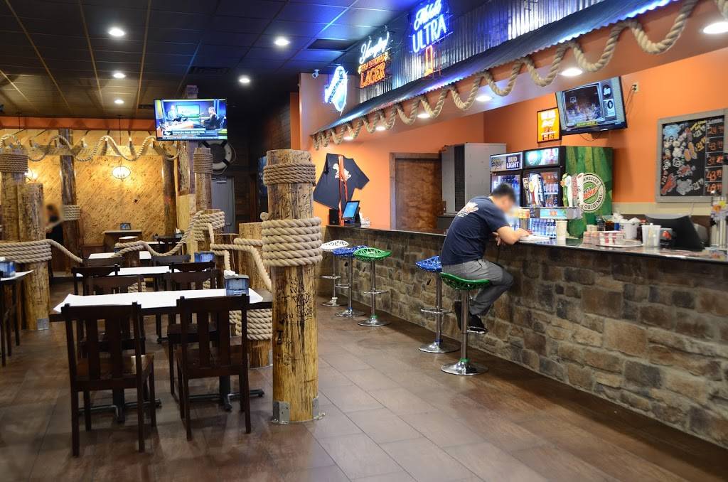 Storming Crab™-Seafood Restaurant | restaurant | 2135 Lowes Dr, Clarksville, TN 37040, USA | 9318028988 OR +1 931-802-8988