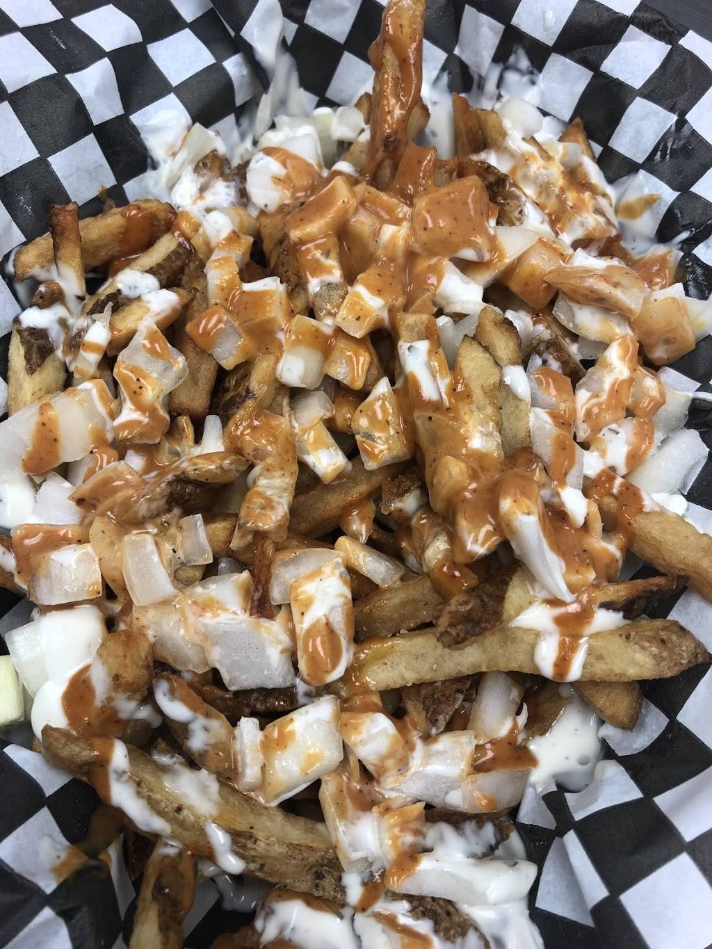 Burger st | restaurant | 4218 Lawrence ave E #13 (Lormor plaza, Scarborough, ON M1E 4X9, Canada | 4162861000 OR +1 416-286-1000