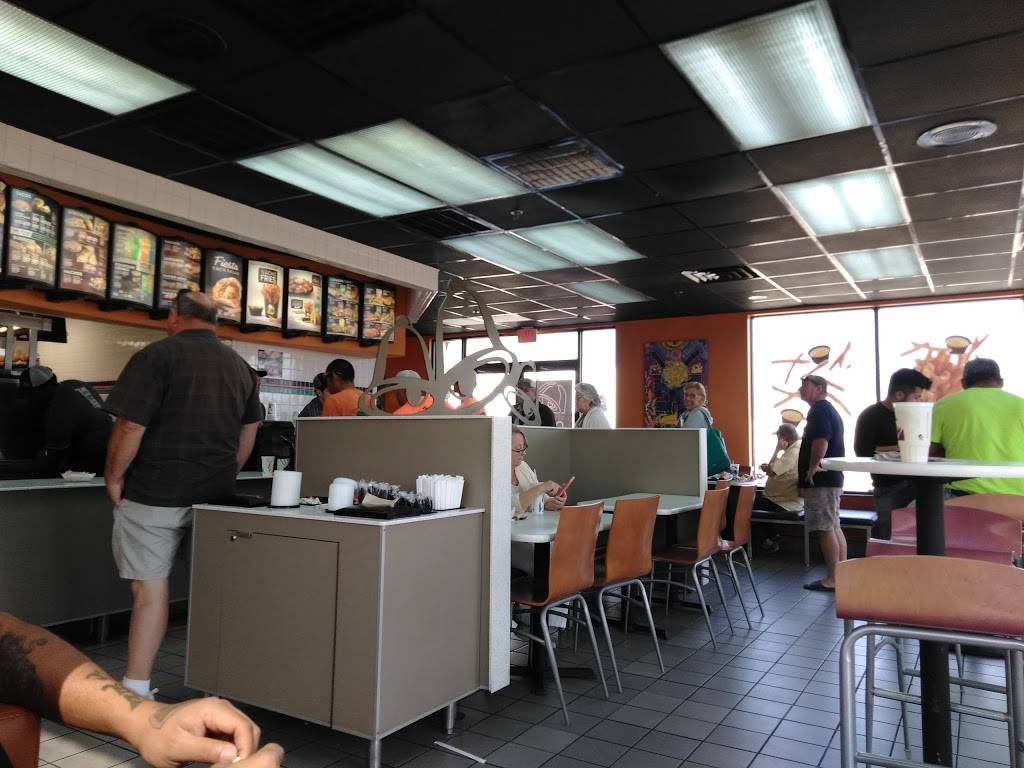 Taco Bell | meal takeaway | 1001 Kings Hwy, Port Charlotte, FL 33980, USA | 9416254479 OR +1 941-625-4479