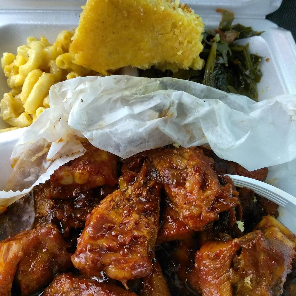 Mo Ps Chicken & Fish | meal takeaway | 2071 Golfside Rd, Ypsilanti, MI 48197, USA | 7343403972 OR +1 734-340-3972