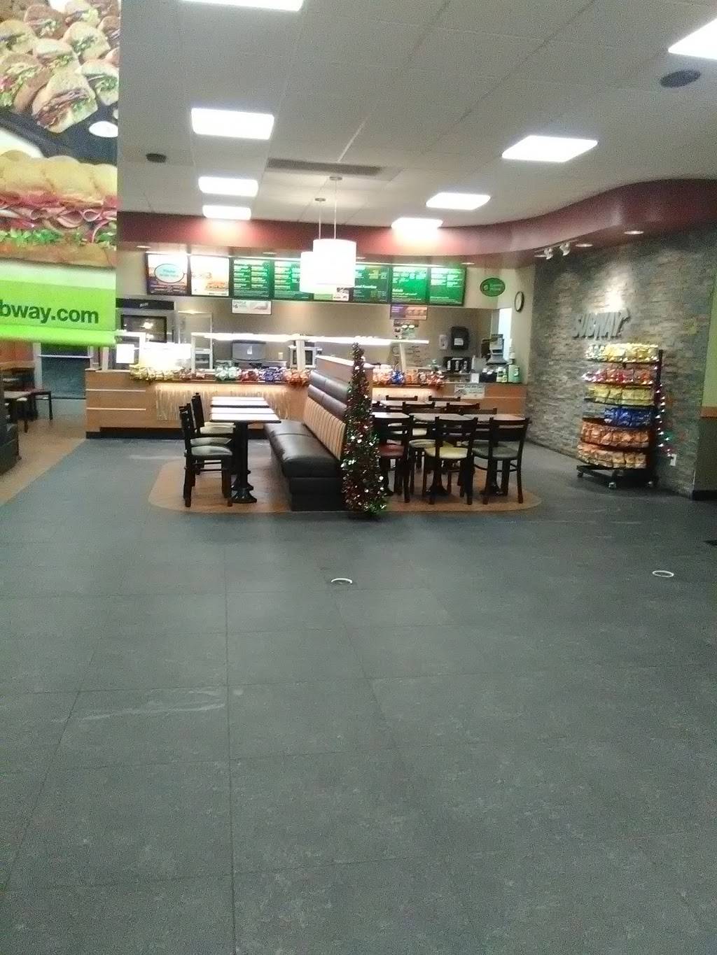 Subway | restaurant | 4000 Lapeer Rd, Auburn Hills, MI 48326, USA | 2487913171 OR +1 248-791-3171