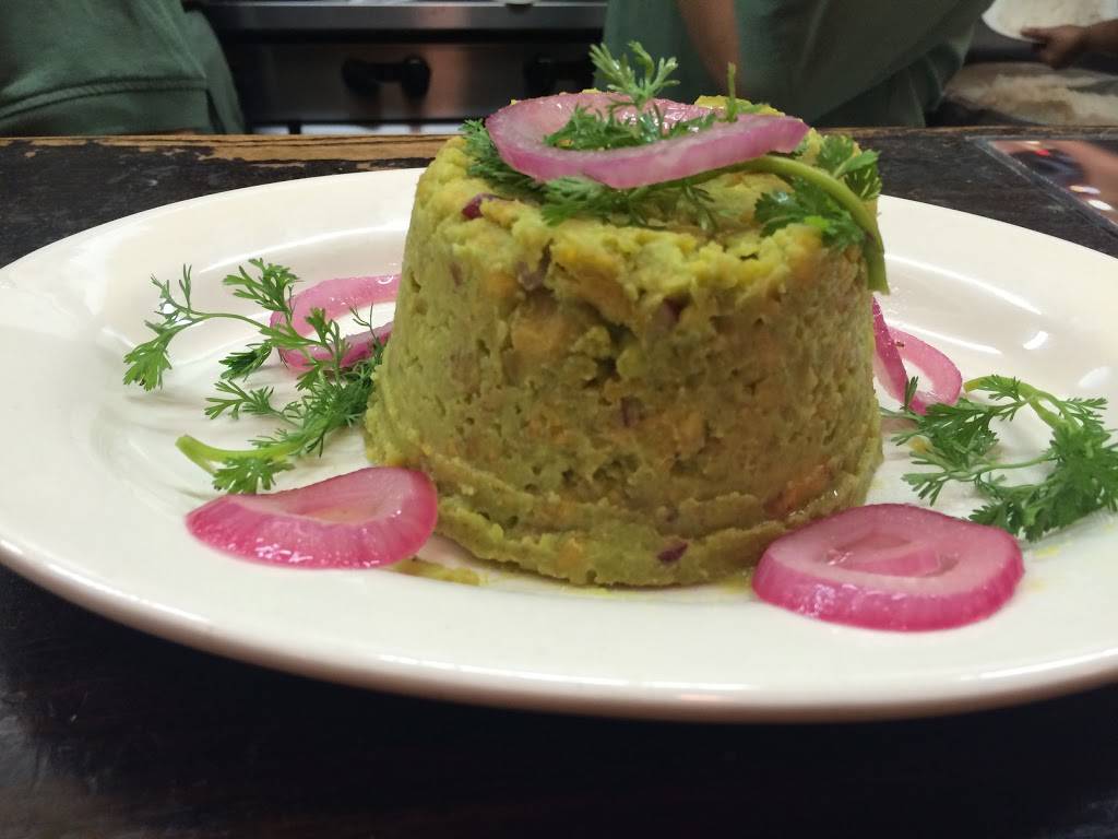 Mamá Catalina | restaurant | 111-20 Roosevelt Ave, Corona, NY 11368, USA | 7188032015 OR +1 718-803-2015