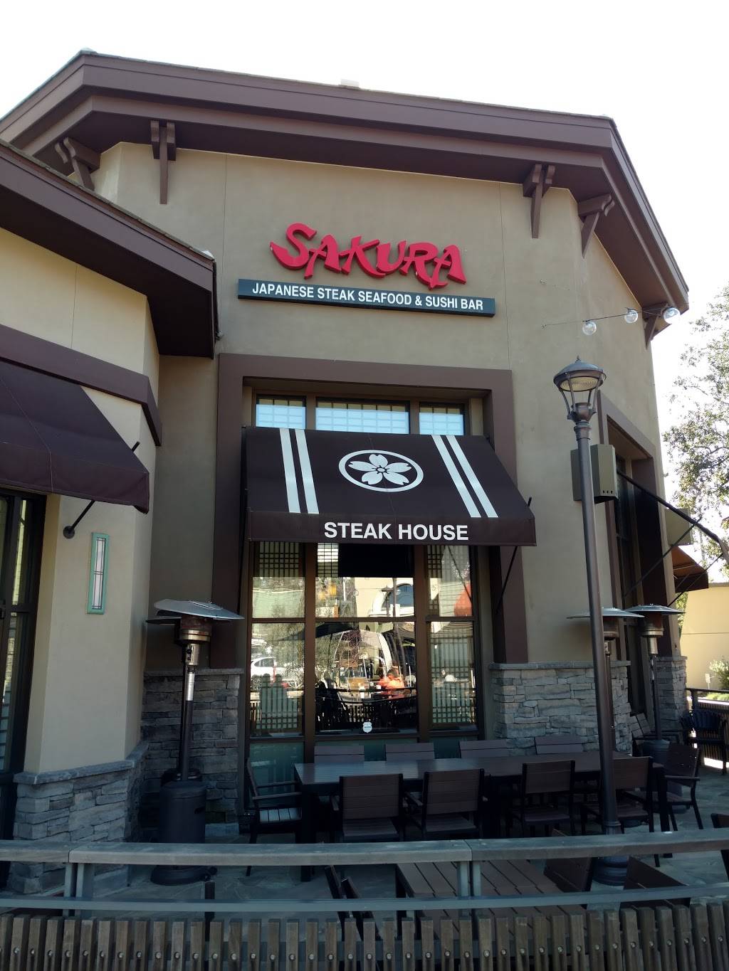 Sakura Japanese Steak & Seafood House | restaurant | 985 Foothill Blvd, La Cañada Flintridge, CA 91011, USA | 8187901013 OR +1 818-790-1013