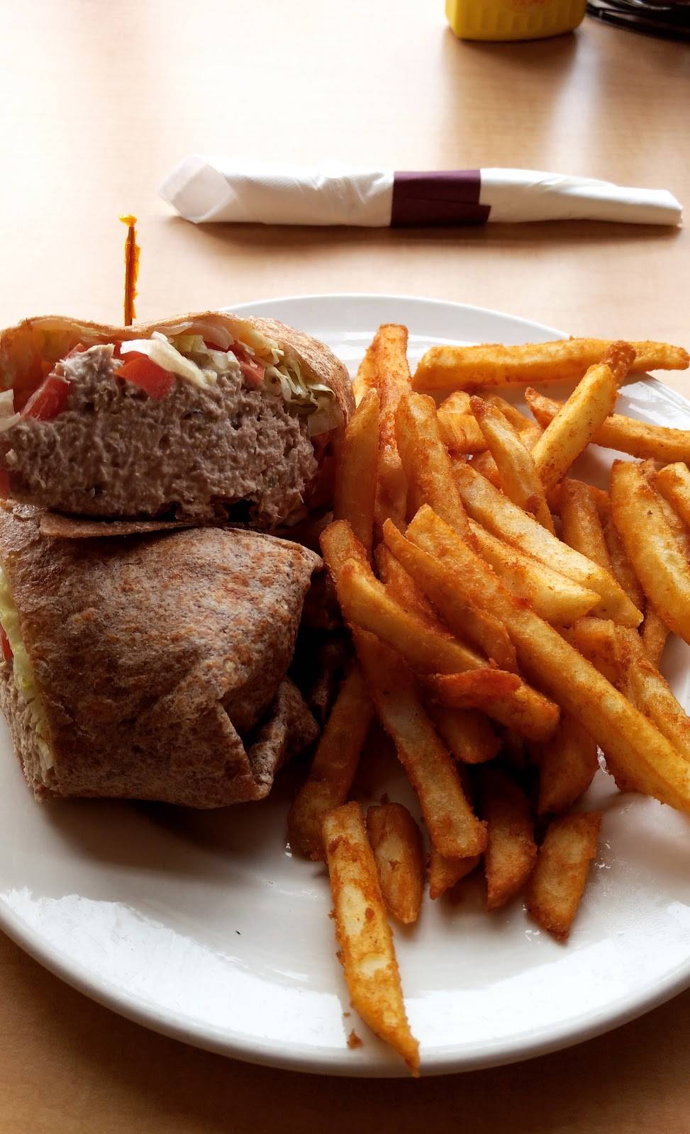 Midtown Zefs | restaurant | 4160 Woodward Ave, Detroit, MI 48201, USA | 3138311210 OR +1 313-831-1210