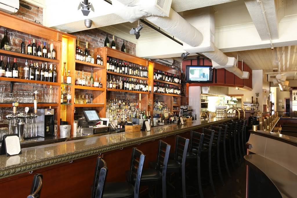 Providence Oyster Bar | restaurant | 283 Atwells Ave, Providence, RI 02903, USA | 4012728866 OR +1 401-272-8866