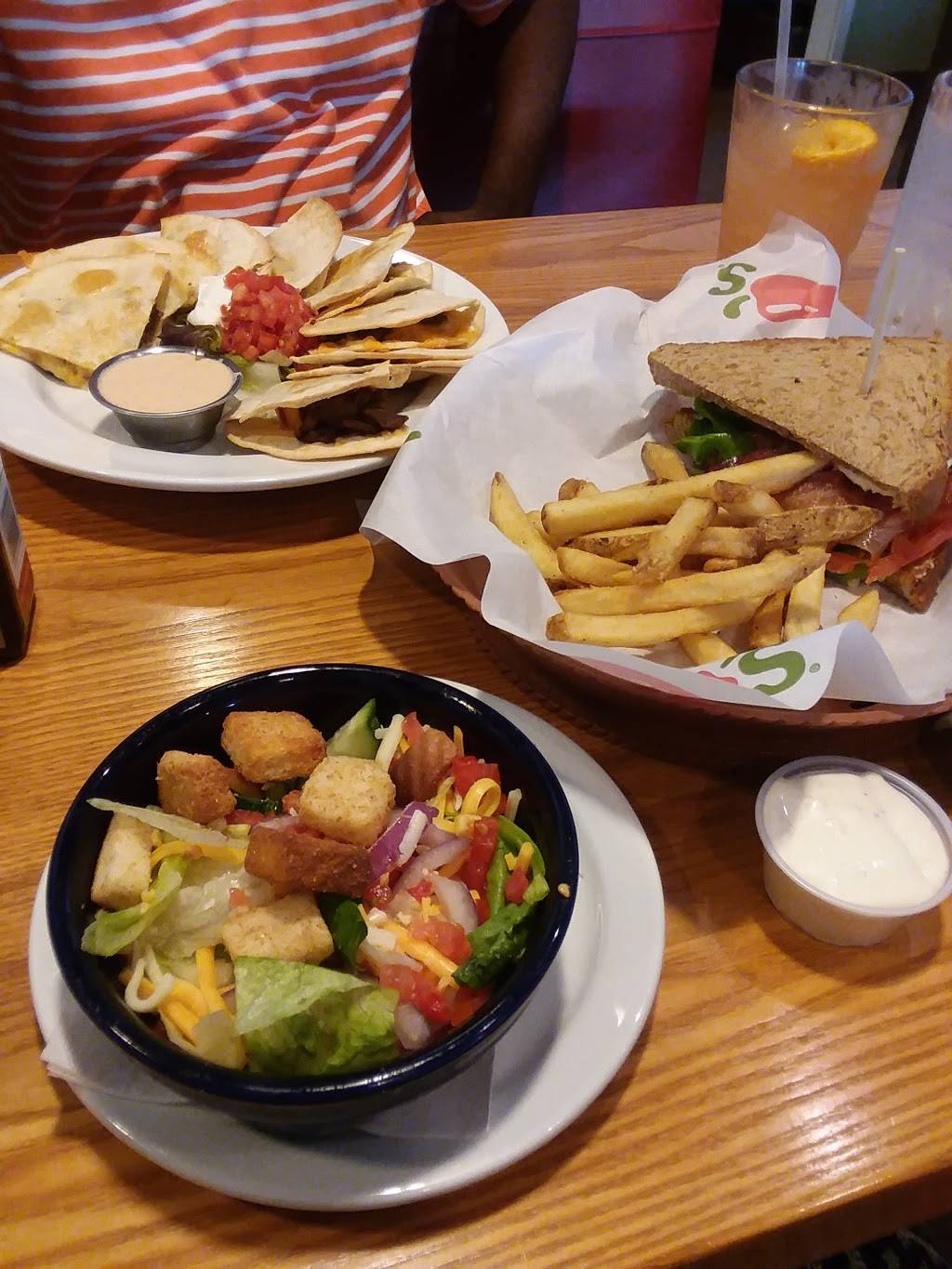 Chilis Grill & Bar | meal takeaway | 2505 Broad St, Sumter, SC 29150, USA | 8039055600 OR +1 803-905-5600