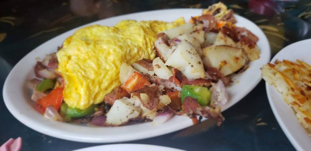 Grizzly Rock Cafe | cafe | 4905 N Golden State Blvd, Turlock, CA 95382, USA | 2092500086 OR +1 209-250-0086