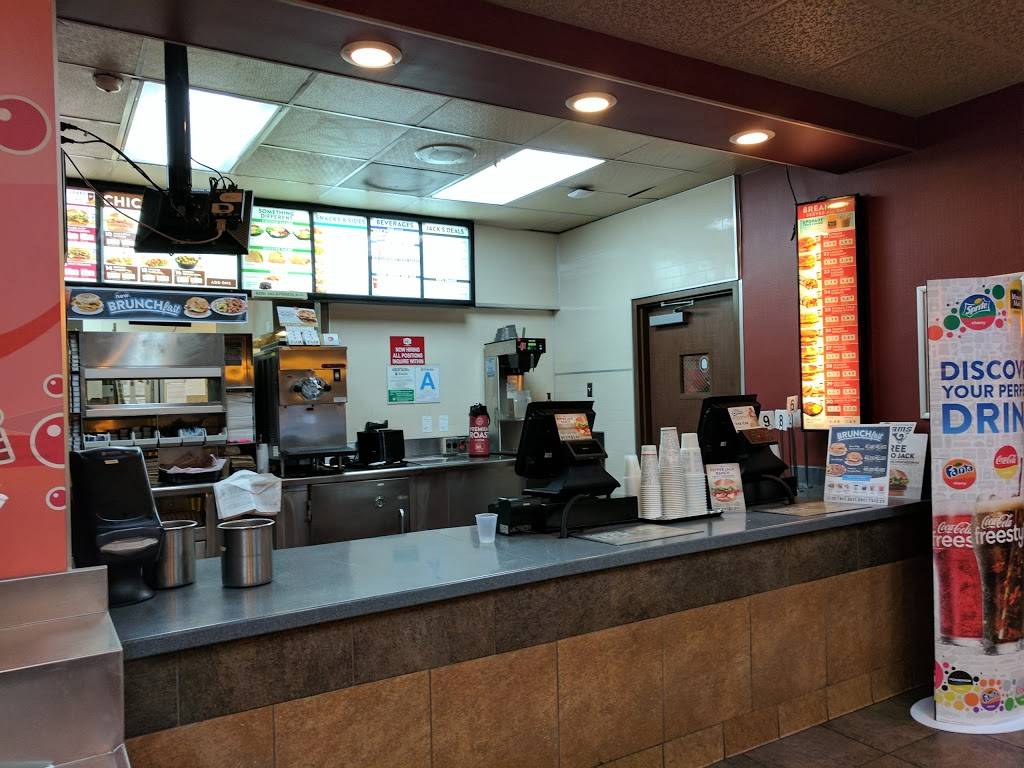 Jack in the Box | restaurant | 5033 N Kanan Rd, Agoura Hills, CA 91301, USA | 8188891653 OR +1 818-889-1653