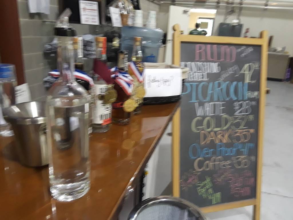 Blackwater Distilling & Tavern | restaurant | 405 Cleat St, Stevensville, MD 21666, USA | 4432493123 OR +1 443-249-3123