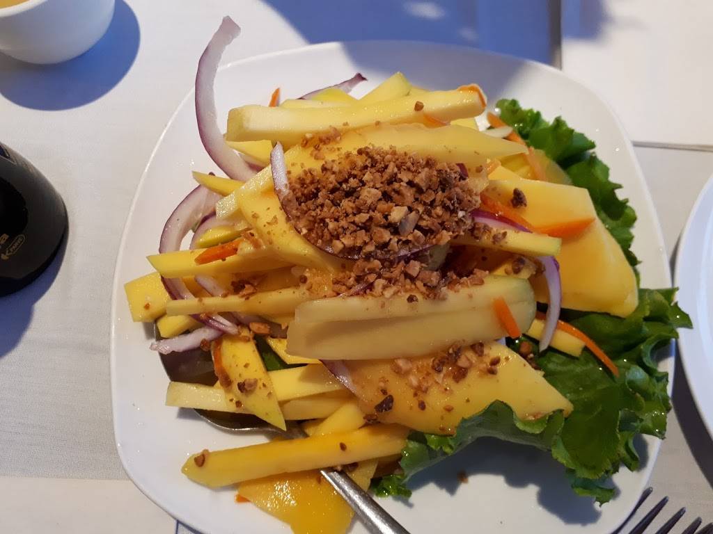 Thai Bamboo | restaurant | 2150 Steeles Ave W, Concord, ON L4K 2Y7, Canada | 9057617598 OR +1 905-761-7598