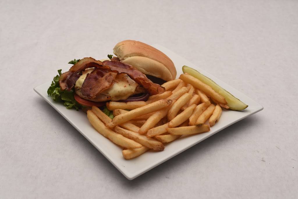 Bobbers Island Grill | restaurant | 750 Wisconsin Dells Pkwy S, Wisconsin Dells, WI 53965, USA | 6082541800 OR +1 608-254-1800