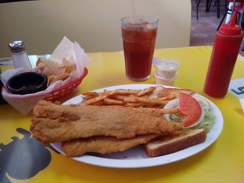 Caballito Del Mar Seafood | restaurant | 951 New Laredo Hwy, San Antonio, TX 78211, USA | 2109211901 OR +1 210-921-1901