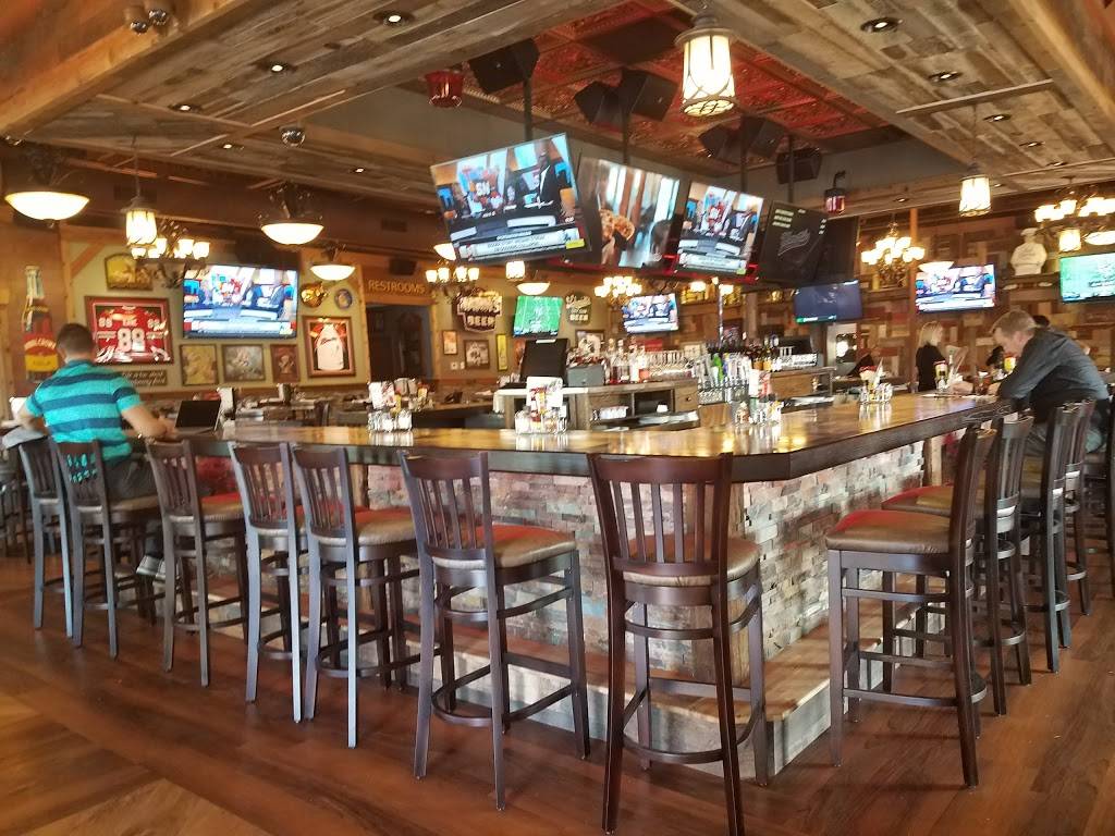 Morettis Ristorante & Pizzeria Rosemont | restaurant | 9519 W Higgins Rd, Rosemont, IL 60018, USA | 8476926600 OR +1 847-692-6600