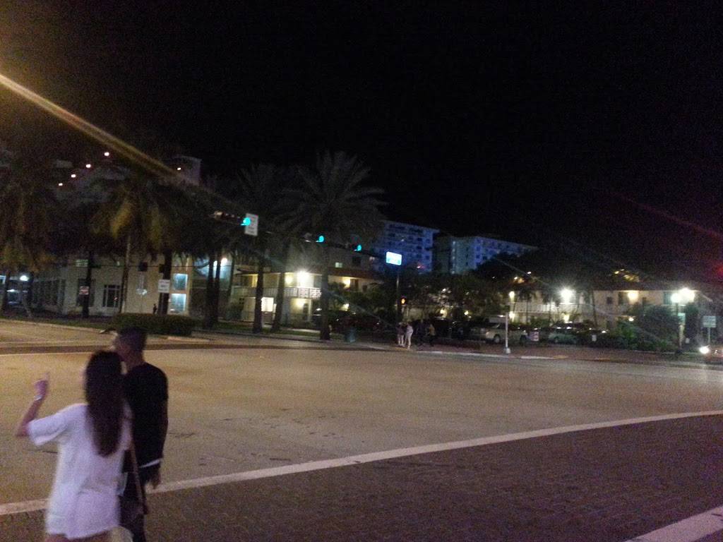 Subway | meal takeaway | 508 Washington Ave, Miami Beach, FL 33139, USA | 3055346633 OR +1 305-534-6633